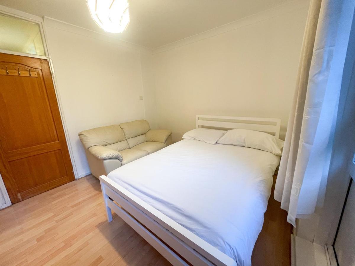 91 Stanhope Street Hotel London Bagian luar foto
