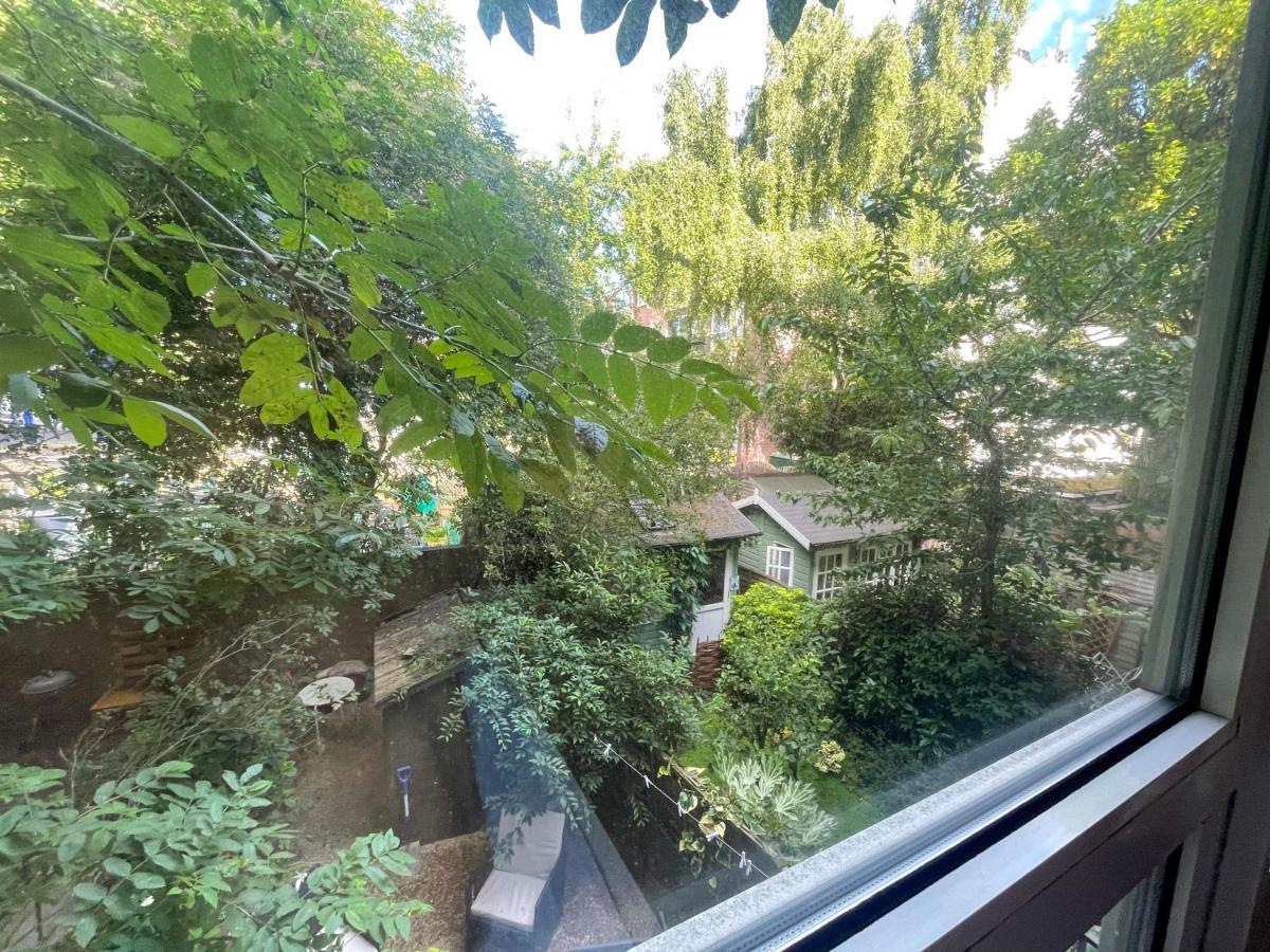 91 Stanhope Street Hotel London Bagian luar foto